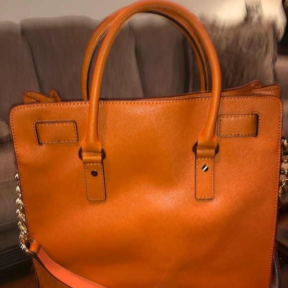 Authentic Michael Kors Large Orange Hamilton Tote - Picture 4 of 9